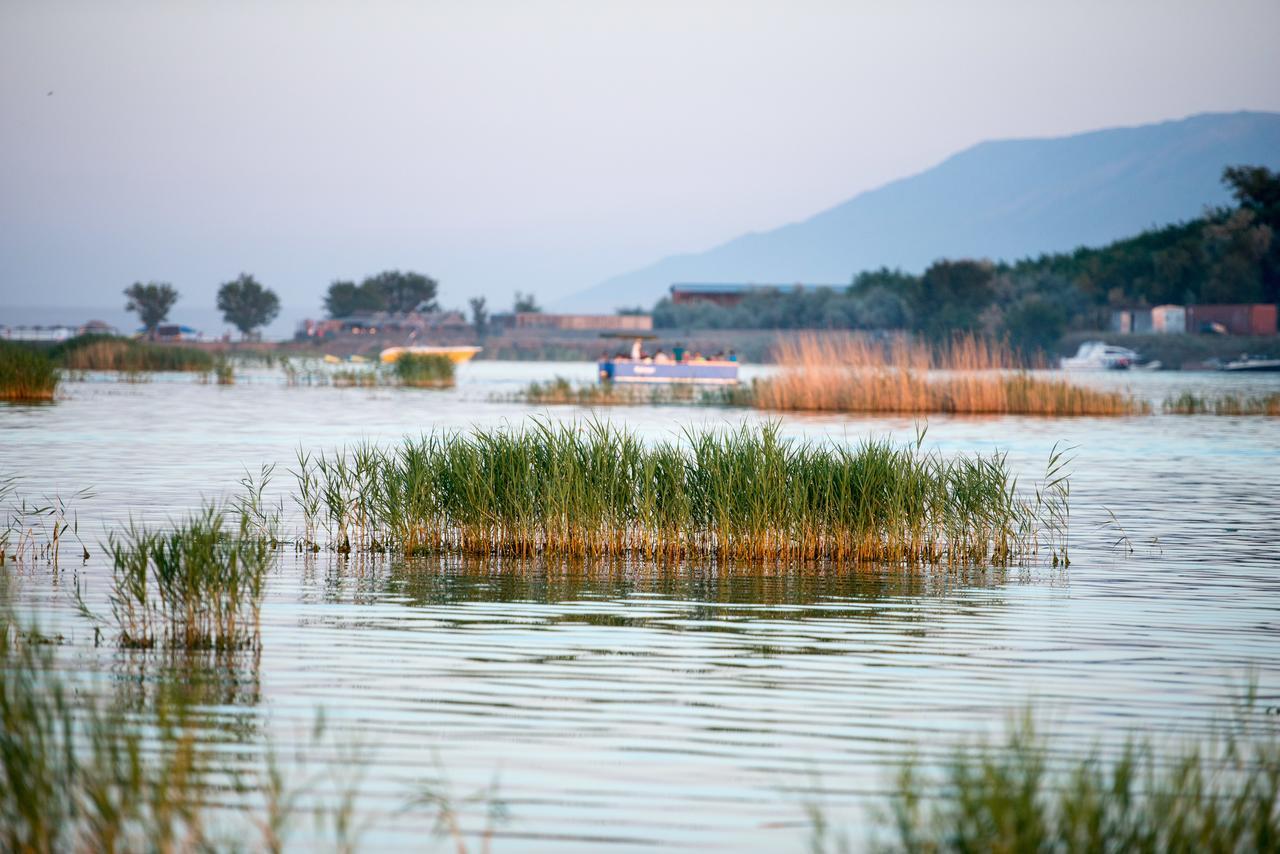 Aquamarine Resort Akshi 외부 사진